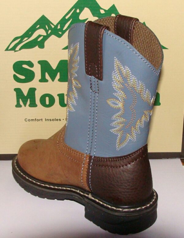 A blue and brown SIZE 10 Child "Travis" Oil Resistant short leather cowboy boot with a logo on it.