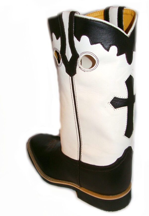 A "Western Cross" Womens 10 Brown Crepe cowboy boot with a cross on it.