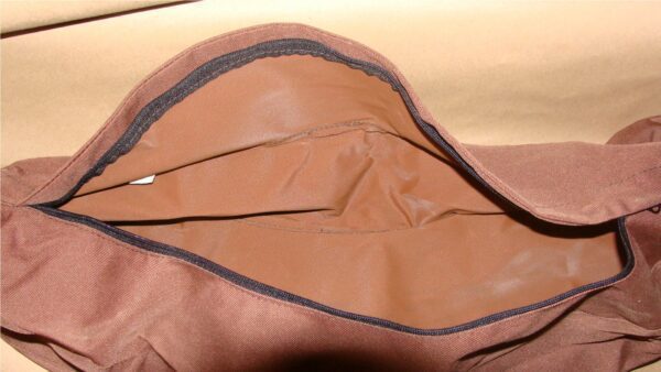 The inside of an Economy Nylon saddle Cantle pouch by Saddle Barn.
