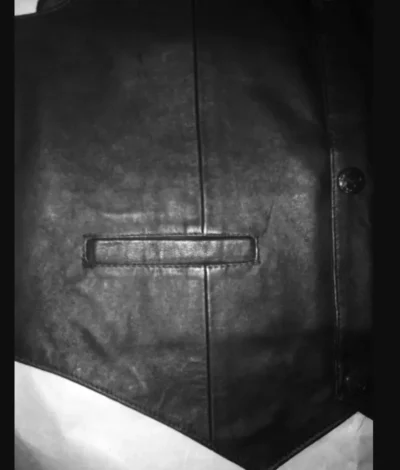 <div class="qsc-html-content"> Scully Kids Black Lambskin leather Cowboy vest <ul style="list-style: square inside none;"> <li><strong>LAMBSKIN LEATHER</strong></li> <li>Frontal Leather, Back is satin</li> <li>Metal Snap front</li> <li>XS - XL</li> </ul> </div> •