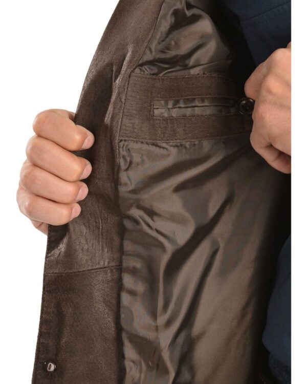 A man's Mens Scully Crackled Brown Leather Traditional Cowboy Blazer with a zippered pocket.
