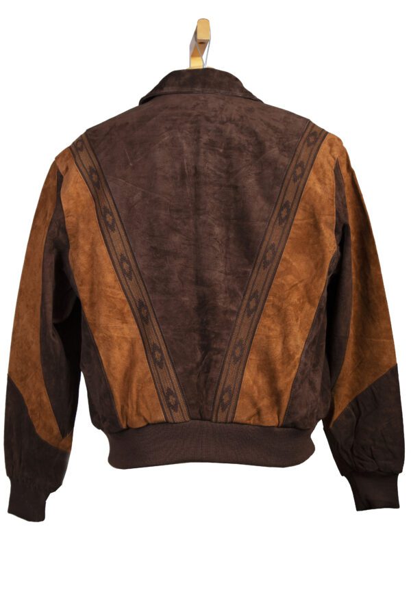A Men's Scully Two Tone Cafe Brown Suede Zip Front Rodeo Jacket on a mannequin.