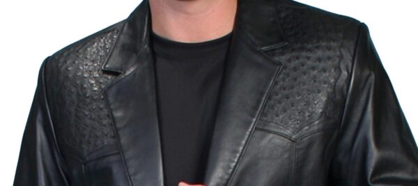 A man wearing a Scully Mens Black Lambskin Leather Ostrich Blazer.