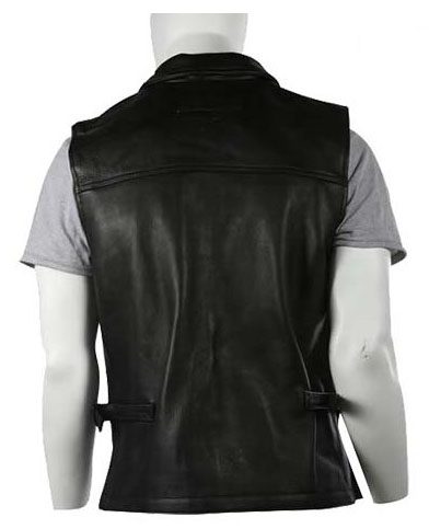 A mannequin wearing a Mens Black Leather Concealed Carry Zip Front Vest.