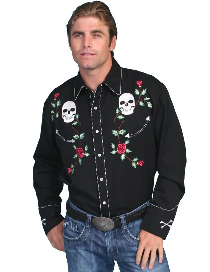 A man wearing the "Skull and Roses" men's western embroidered shirt.