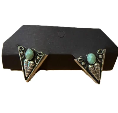 Turquoise Stone Vine Design Collar Tips